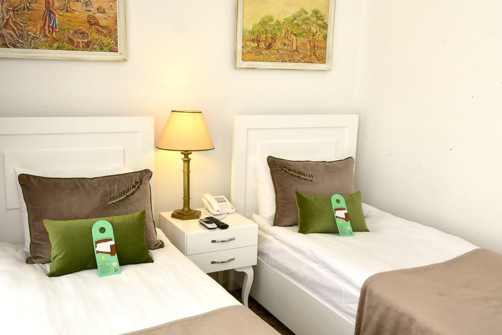 The Olive Tree Hotel Agios Epiktitos Bagian luar foto