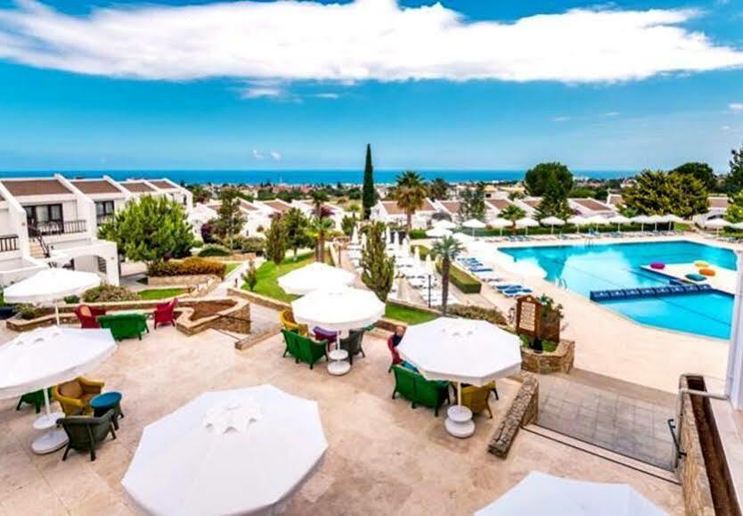 The Olive Tree Hotel Agios Epiktitos Bagian luar foto