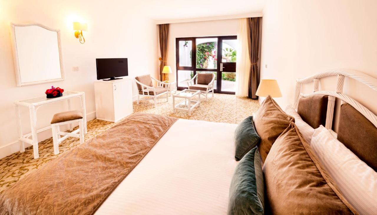 The Olive Tree Hotel Agios Epiktitos Bagian luar foto